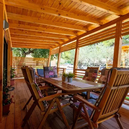 アパート Kamp Mara Pakoštane