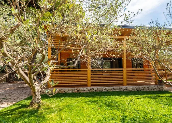 Kamp Mara Apartman *