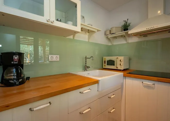 Kamp Mara Pakoštane