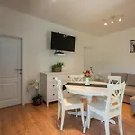Kamp Mara Appartement *