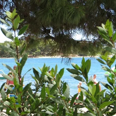 Apartment Kamp Mara Pakostane